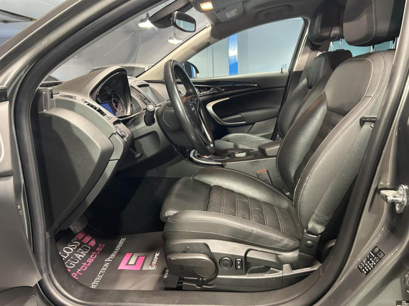 Photo 21 de l'offre de OPEL INSIGNIA Sports Tourer 1.6 CDTI 136  Elite BVA à 12490€ chez MKP Distribution