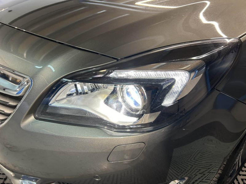 Photo 38 de l'offre de OPEL INSIGNIA Sports Tourer 1.6 CDTI 136  Elite BVA à 12490€ chez MKP Distribution