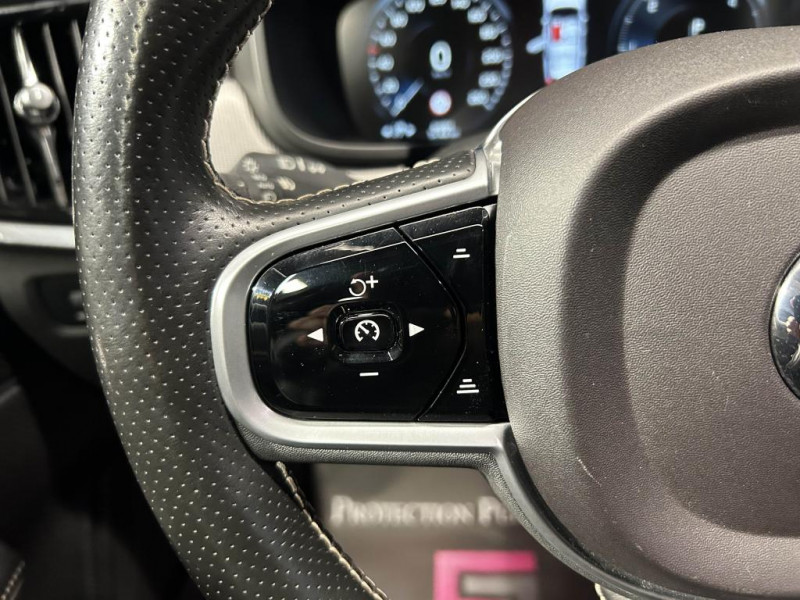 Photo 15 de l'offre de VOLVO V90  D4 2.0 190 Geartronic 8 R-Design  à 27990€ chez MKP Distribution