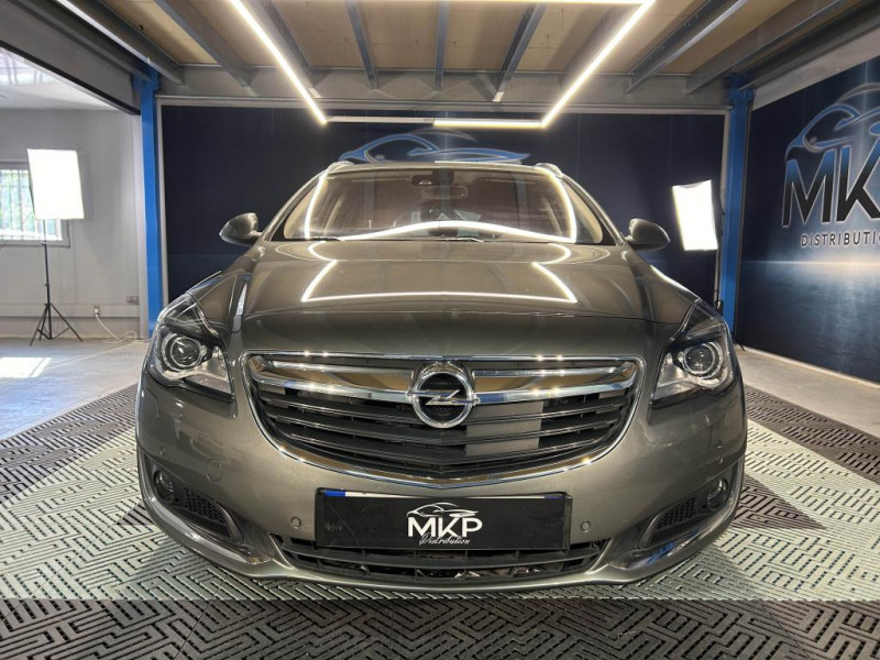 Photo 8 de l'offre de OPEL INSIGNIA Sports Tourer 1.6 CDTI 136  Elite BVA à 12490€ chez MKP Distribution