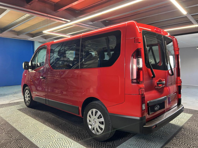 Photo 3 de l'offre de RENAULT TRAFIC Combi L1 1.6 dCi 125 Energy Zen 8 places  à 20490€ chez MKP Distribution