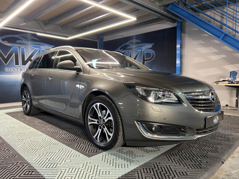 Photo 7 de l'offre de OPEL INSIGNIA Sports Tourer 1.6 CDTI 136  Elite BVA à 12490€ chez MKP Distribution