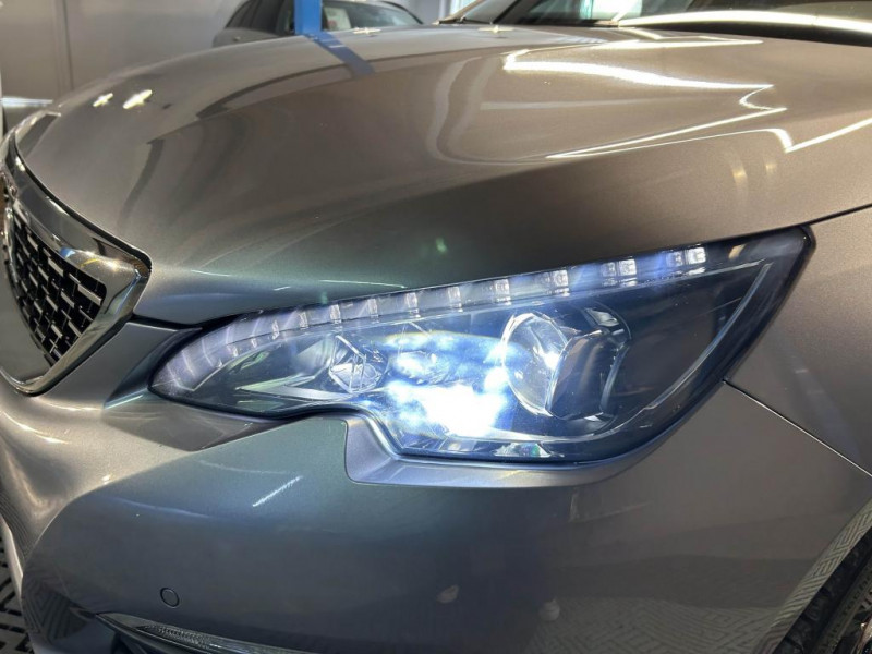 Photo 40 de l'offre de PEUGEOT 308 SW  2.0 HDi 150 EAT6 GT Line à 15490€ chez MKP Distribution