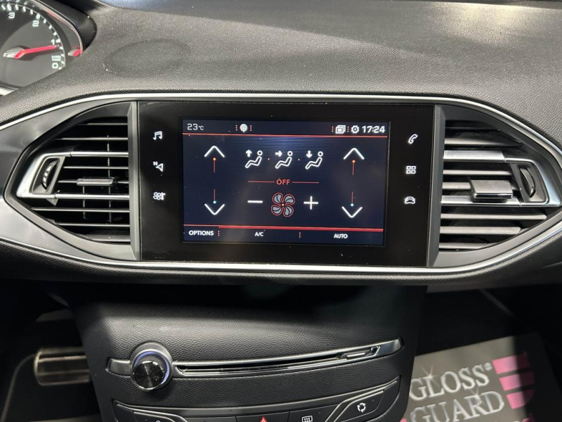 Photo 24 de l'offre de PEUGEOT 308 SW  2.0 HDi 150 EAT6 GT Line à 15490€ chez MKP Distribution