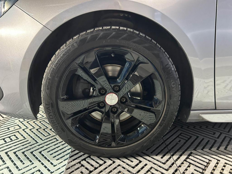 Photo 43 de l'offre de PEUGEOT 308 SW  2.0 HDi 150 EAT6 GT Line à 15490€ chez MKP Distribution