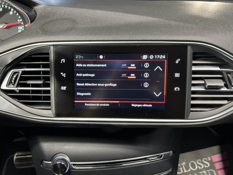 Photo 23 de l'offre de PEUGEOT 308 SW  2.0 HDi 150 EAT6 GT Line à 15490€ chez MKP Distribution