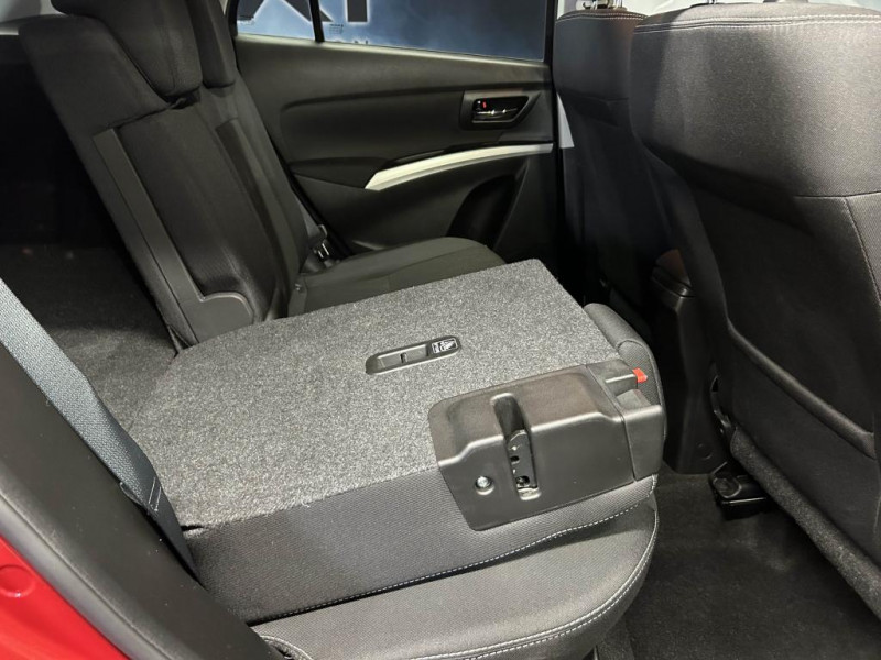 Photo 35 de l'offre de SUZUKI S CROSS Phase 2 1.0 Boosterjet 111 Privilège Allgrip 4x4 BVM à 13990€ chez MKP Distribution