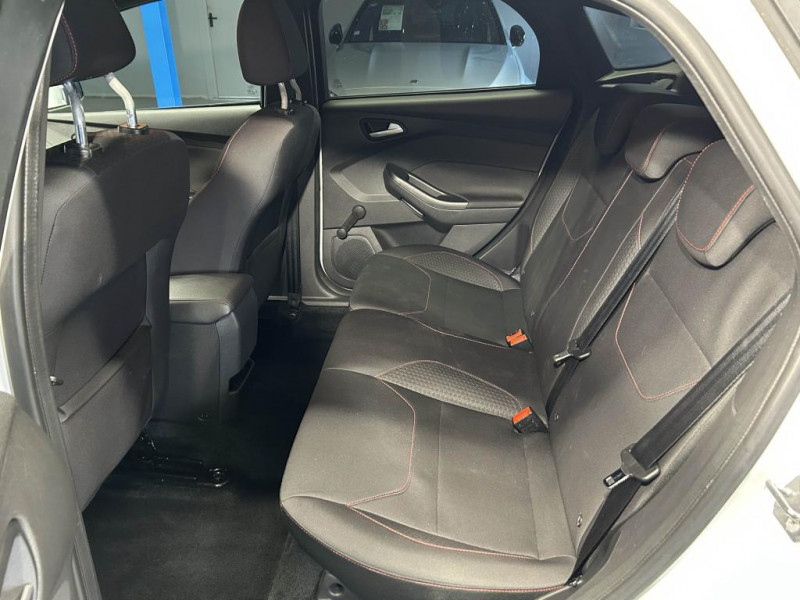 Photo 32 de l'offre de FORD FOCUS 1.0 EcoBoost 125  ST Line BVM à 11490€ chez MKP Distribution