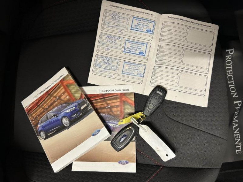 Photo 46 de l'offre de FORD FOCUS 1.0 EcoBoost 125  ST Line BVM à 11490€ chez MKP Distribution