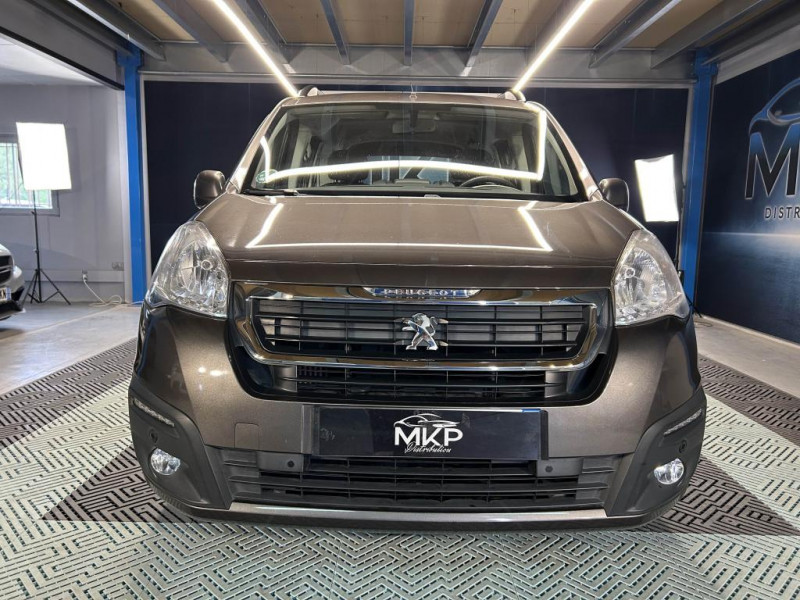 Photo 8 de l'offre de PEUGEOT PARTNER 1.6 BlueHDi 100  Active BVM à 12490€ chez MKP Distribution