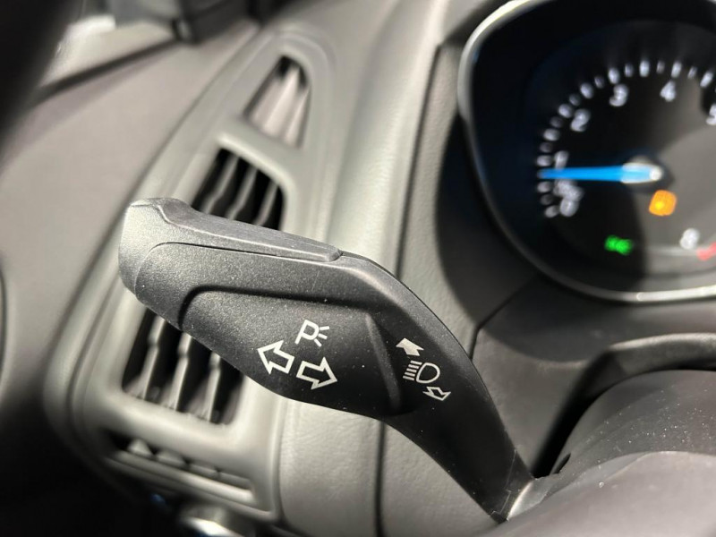 Photo 15 de l'offre de FORD FOCUS 1.0 EcoBoost 125  ST Line BVM à 11490€ chez MKP Distribution