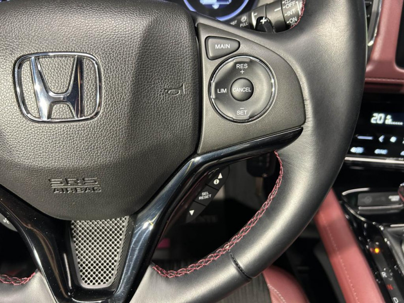 Photo 15 de l'offre de HONDA HR-V  1.5 i-VTEC 182 Sport BVA à 22990€ chez MKP Distribution