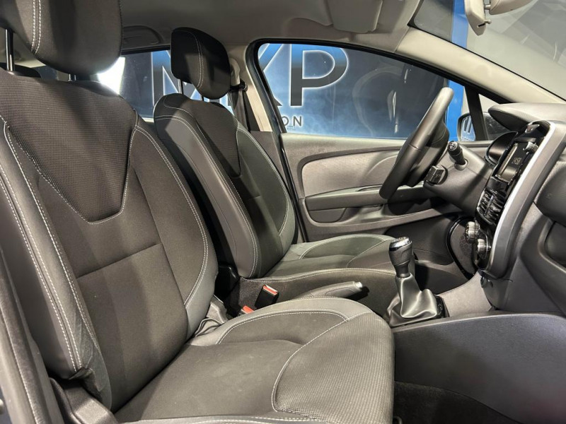 Photo 34 de l'offre de RENAULT Clio Estate 0.9 TCe 90 Limited BVM à 9990€ chez MKP Distribution