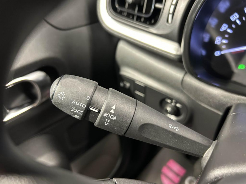 Photo 15 de l'offre de CITROEN C3 1.5  BlueHDi 102  Feel Pack BVM à 12490€ chez MKP Distribution