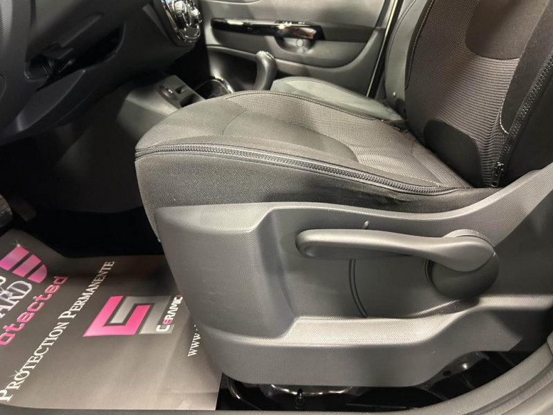 Photo 29 de l'offre de RENAULT CAPTUR 1.5  dCi 90 intens BVM à 10490€ chez MKP Distribution