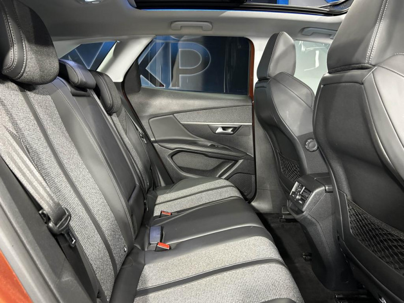 Photo 39 de l'offre de PEUGEOT 3008  1.6 BlueHDi  120  Allure BVM à 12990€ chez MKP Distribution