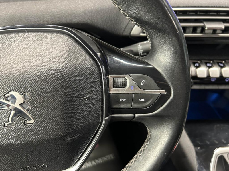 Photo 16 de l'offre de PEUGEOT 3008  1.6 BlueHDi  120  Allure BVM à 12990€ chez MKP Distribution
