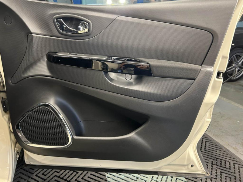 Photo 39 de l'offre de RENAULT CAPTUR 1.5  dCi 90 intens BVM à 10490€ chez MKP Distribution