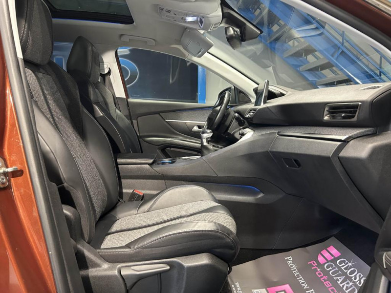 Photo 40 de l'offre de PEUGEOT 3008  1.6 BlueHDi  120  Allure BVM à 12990€ chez MKP Distribution