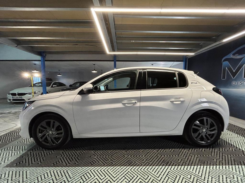 Photo 2 de l'offre de PEUGEOT 208 1.5  BlueHDi 100 Style BVM  à 13990€ chez MKP Distribution