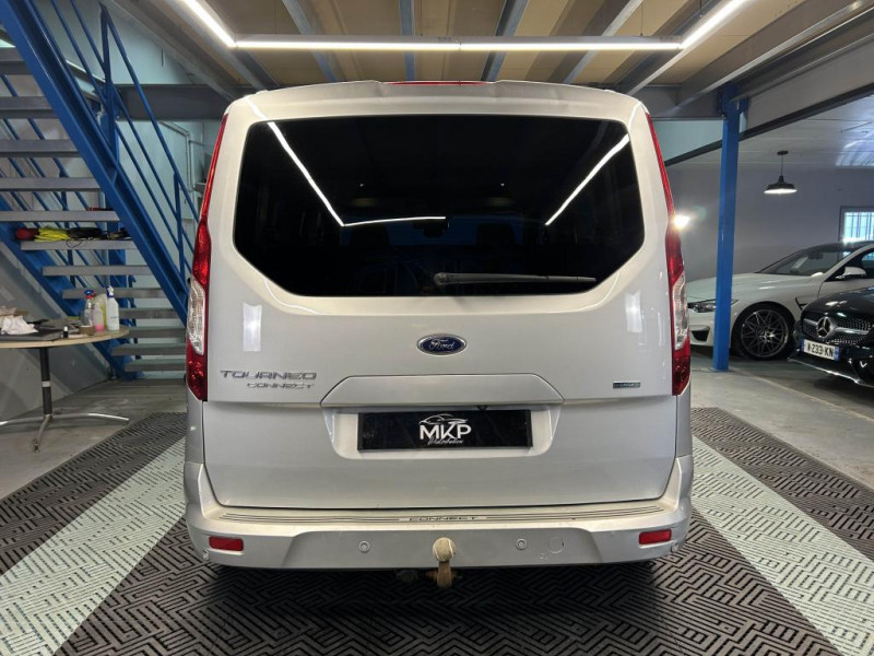 Photo 4 de l'offre de FORD TRANSIT CONNECT/TOURNEO CONNECT  1.0 EcoBoost 100 Titanium BVM à 12990€ chez MKP Distribution