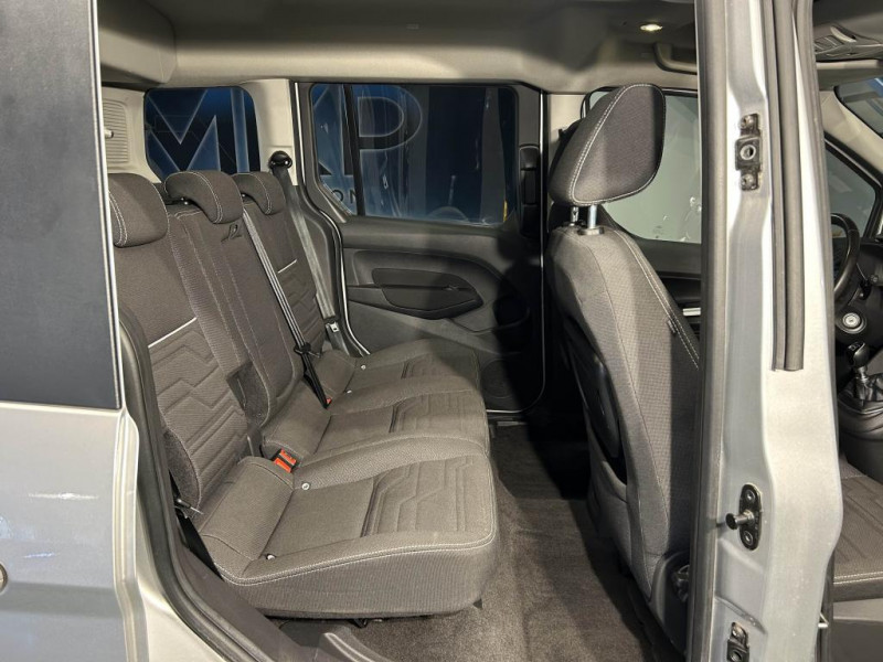 Photo 37 de l'offre de FORD TRANSIT CONNECT/TOURNEO CONNECT  1.0 EcoBoost 100 Titanium BVM à 12990€ chez MKP Distribution