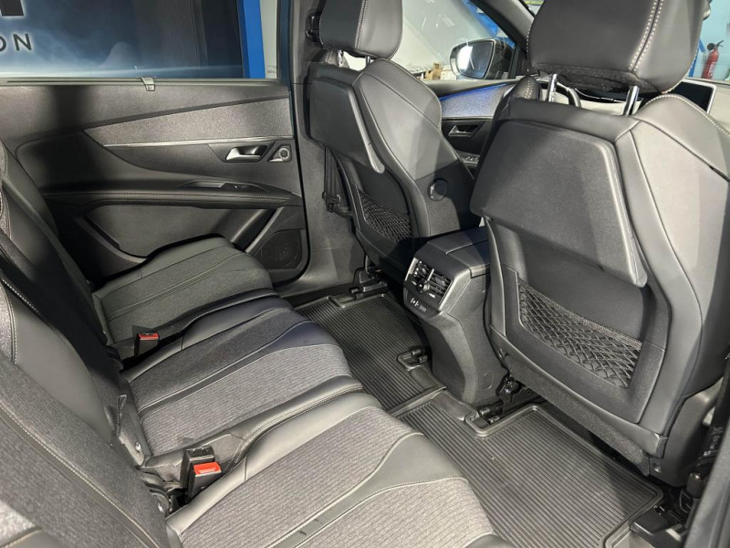 Photo 41 de l'offre de PEUGEOT 5008  1.5 BlueHDi 130  EAT8 GT Line 7 places à 24990€ chez MKP Distribution
