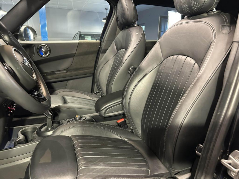 Photo 29 de l'offre de MINI COUNTRYMAN 2.0 136  Cooper D  BVA à 23490€ chez MKP Distribution