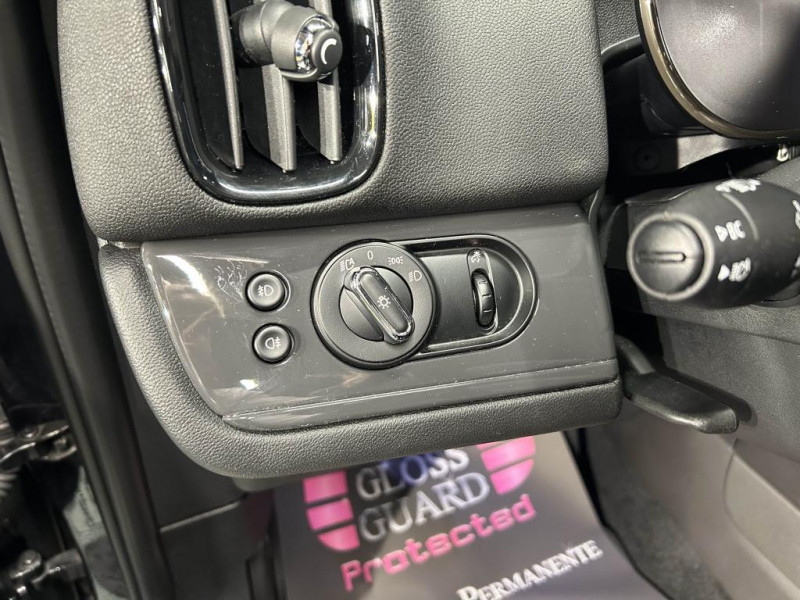 Photo 18 de l'offre de MINI COUNTRYMAN 2.0 136  Cooper D  BVA à 23490€ chez MKP Distribution
