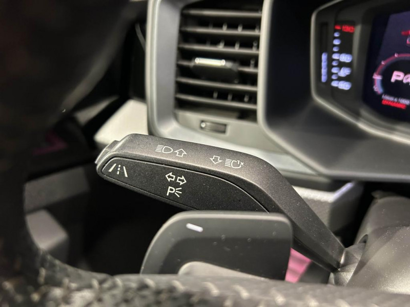 Photo 15 de l'offre de AUDI A1 SPORTBACK 2.0 40 TFSI 200 S tronic 6 S Line  à 23490€ chez MKP Distribution