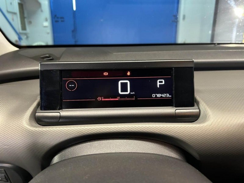 Photo 11 de l'offre de CITROEN C4 CACTUS 1.5 BlueHDi 120 EAT6  Shine  à 13490€ chez MKP Distribution