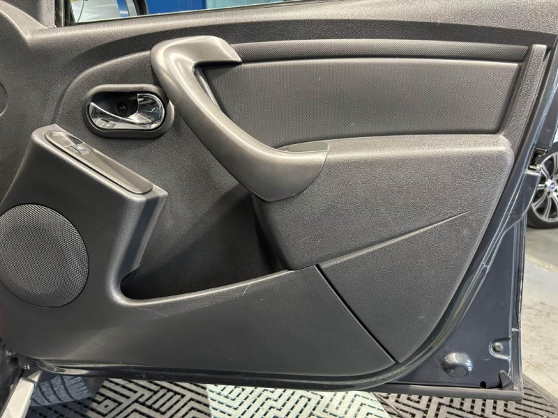 Photo 35 de l'offre de DACIA DUSTER 1.5 dCi 110 10 ANS BVM  à 10990€ chez MKP Distribution