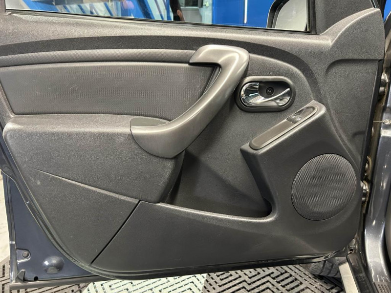 Photo 26 de l'offre de DACIA DUSTER 1.5 dCi 110 10 ANS BVM  à 10990€ chez MKP Distribution