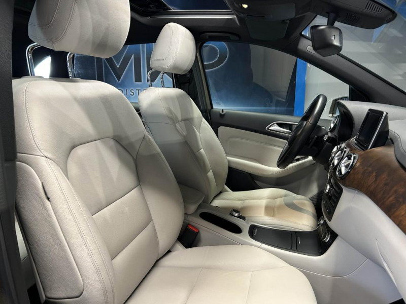 Photo 43 de l'offre de MERCEDES-BENZ CLASSE B  200 D BlueEFFICIENCY Design BVA à 14990€ chez MKP Distribution