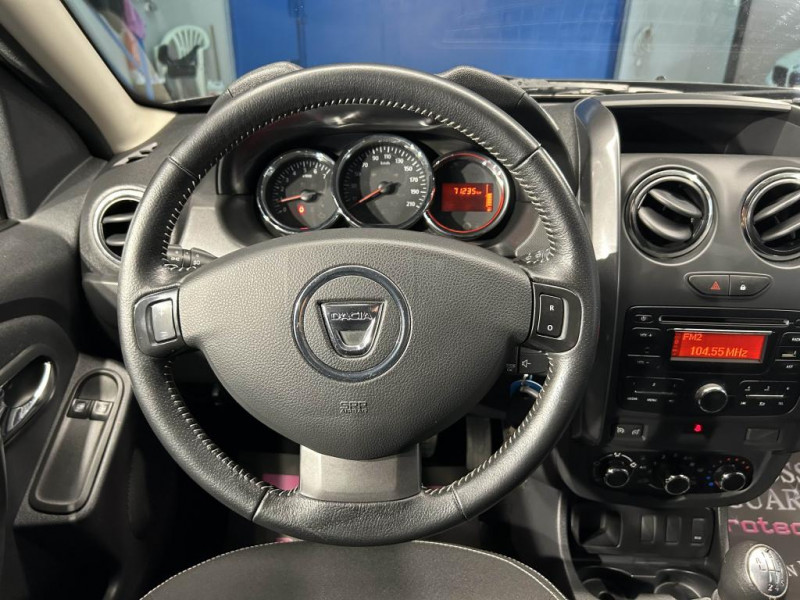 Photo 12 de l'offre de DACIA DUSTER 1.5 dCi 110 10 ANS BVM  à 10990€ chez MKP Distribution