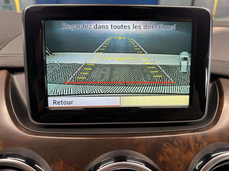 Photo 13 de l'offre de MERCEDES-BENZ CLASSE B  200 D BlueEFFICIENCY Design BVA à 14990€ chez MKP Distribution