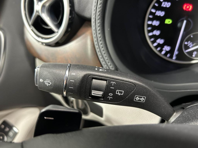 Photo 18 de l'offre de MERCEDES-BENZ CLASSE B  200 D BlueEFFICIENCY Design BVA à 14990€ chez MKP Distribution