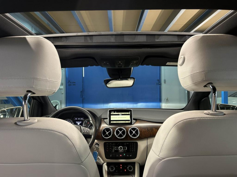 Photo 48 de l'offre de MERCEDES-BENZ CLASSE B  200 D BlueEFFICIENCY Design BVA à 14990€ chez MKP Distribution