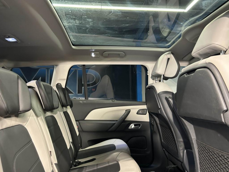 Photo 42 de l'offre de CITROEN GRAND C4 SPACETOURER 1.5 BlueHDi 130 Shine Pack EAT8 7 places à 16490€ chez MKP Distribution