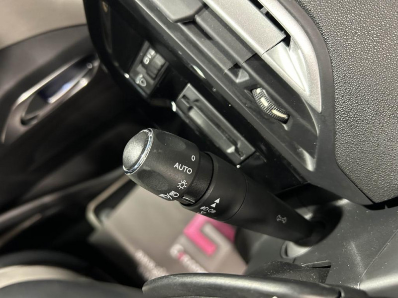 Photo 19 de l'offre de CITROEN GRAND C4 SPACETOURER 1.5 BlueHDi 130 Shine Pack EAT8 7 places à 16490€ chez MKP Distribution
