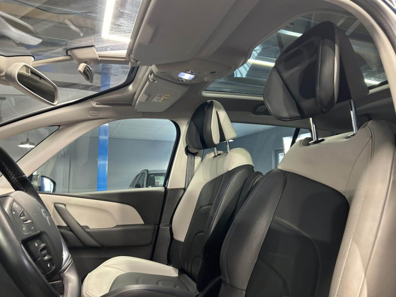 Photo 30 de l'offre de CITROEN GRAND C4 SPACETOURER 1.5 BlueHDi 130 Shine Pack EAT8 7 places à 16490€ chez MKP Distribution
