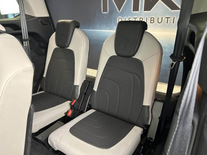 Photo 39 de l'offre de CITROEN GRAND C4 SPACETOURER 1.5 BlueHDi 130 Shine Pack EAT8 7 places à 16490€ chez MKP Distribution