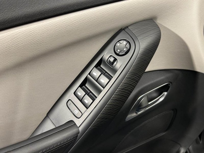 Photo 36 de l'offre de CITROEN GRAND C4 SPACETOURER 1.5 BlueHDi 130 Shine Pack EAT8 7 places à 16490€ chez MKP Distribution