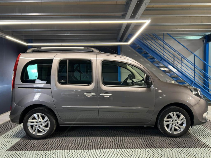 Photo 6 de l'offre de RENAULT KANGOO 1.2 TCE 115 Energy Intens BVM  à 12990€ chez MKP Distribution