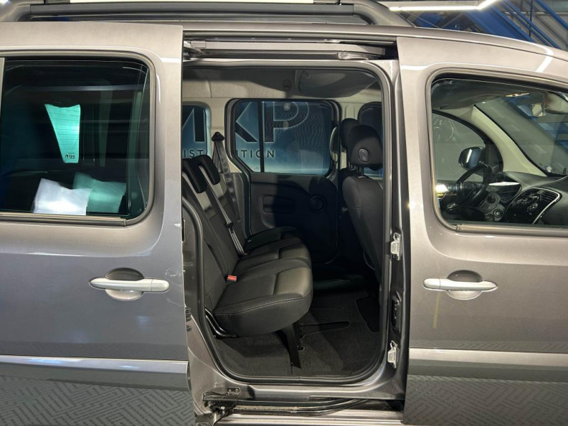 Photo 31 de l'offre de RENAULT KANGOO 1.2 TCE 115 Energy Intens BVM  à 12990€ chez MKP Distribution