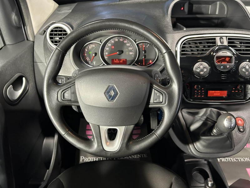 Photo 12 de l'offre de RENAULT KANGOO 1.2 TCE 115 Energy Intens BVM  à 12990€ chez MKP Distribution