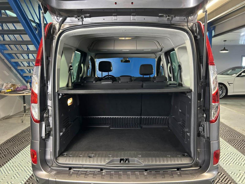 Photo 9 de l'offre de RENAULT KANGOO 1.2 TCE 115 Energy Intens BVM  à 12990€ chez MKP Distribution