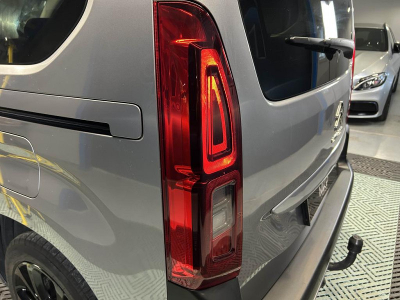 Photo 45 de l'offre de CITROEN BERLINGO 1.5 BlueHDi 130  Shine BVA à 18990€ chez MKP Distribution