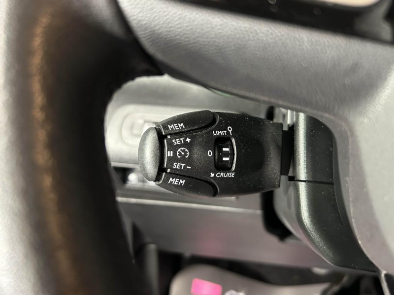 Photo 15 de l'offre de CITROEN BERLINGO 1.5 BlueHDi 130  Shine BVA à 18990€ chez MKP Distribution