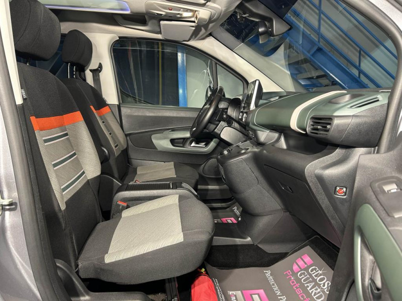 Photo 36 de l'offre de CITROEN BERLINGO 1.5 BlueHDi 130  Shine BVA à 18990€ chez MKP Distribution